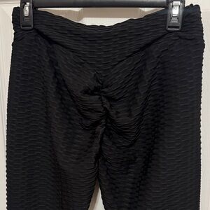 Black Textured Scrunch Butt Leggings